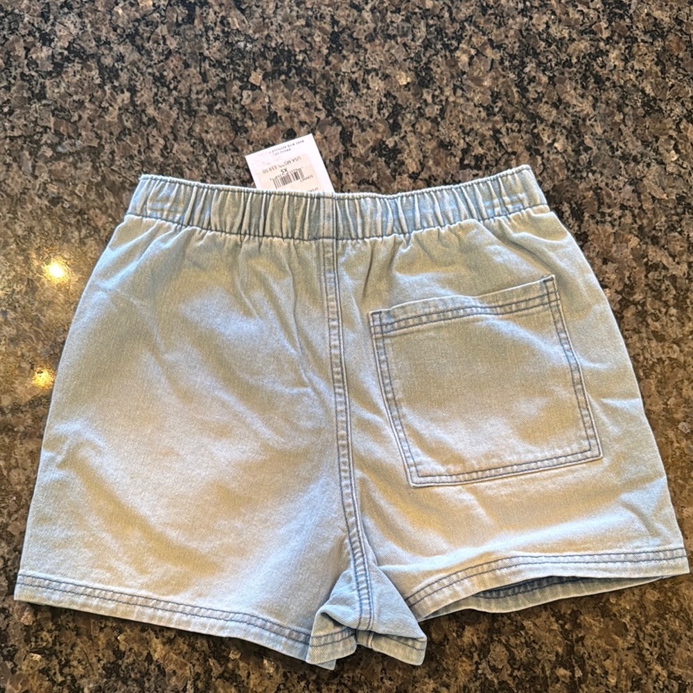 O'Neill light wash pull on Women's Light Blue Shorts NWT XS - Picture 4 of 12